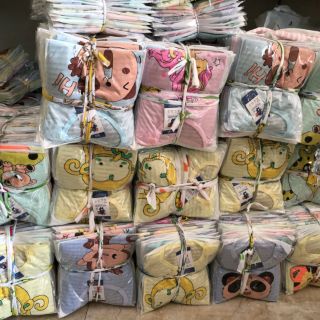 5 bộ cotton tre mỏng mát cho bé