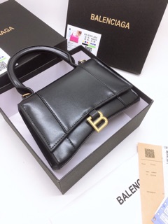 Túi chữ B size 23 fullbox quai xách
