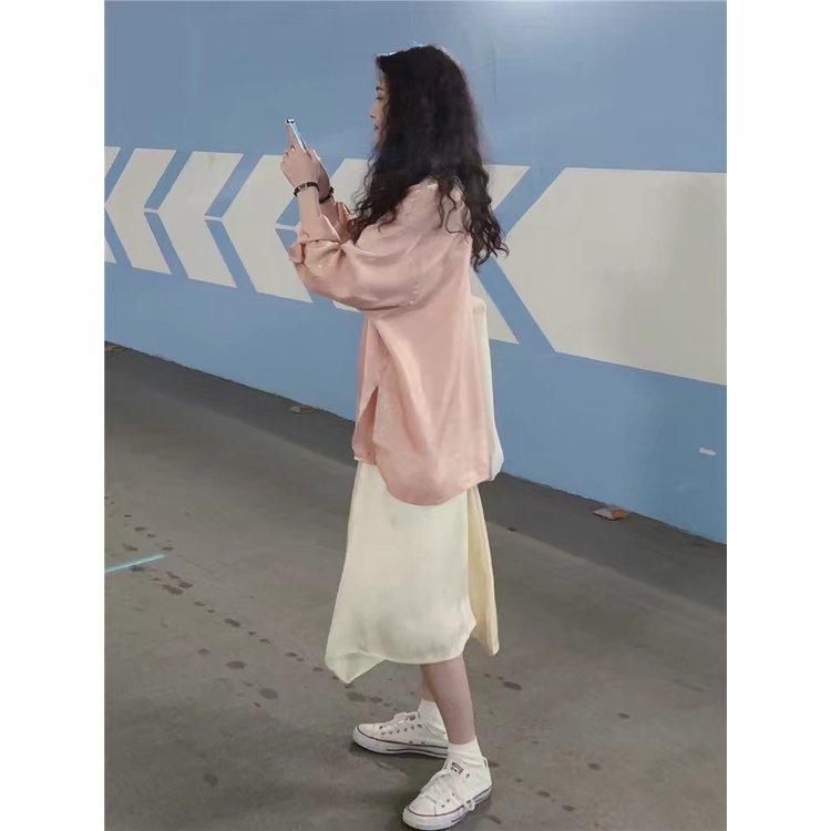 Áo sơ mi lụa mềm mại tay dài hồng pastel cho mùa hè năng động