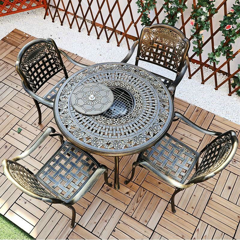 BÀN GHẾ SÂN VƯỜN NHÔM ĐÚC HỌA TIẾT Ô VUÔNG