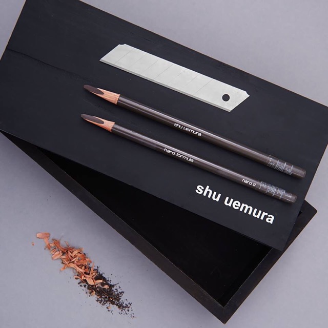 Chì kẻ mày Shu Uemura Hard Formula 9 Eyebrow #02 Seal Brown