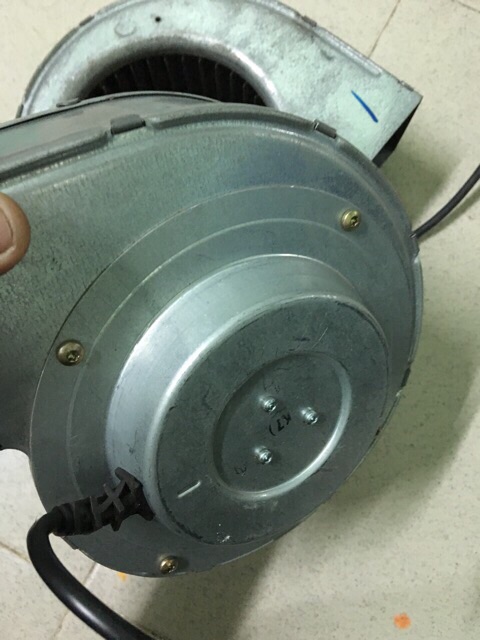 Quạt sò hút siêu mạnh của Đức chạy từ 6v -24v DC 33W tháo từ xe oto | BigBuy360 - bigbuy360.vn