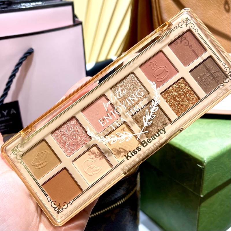 Bảng Phấn mắt 12 ô kiss beauty màu lì không trôi nội địa trung Mewlig