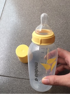 Bình sữa Medela 250ml - (đã sử dụng)