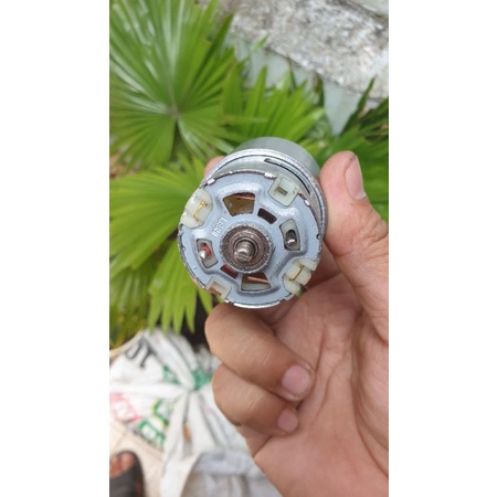 Động cơ 775, 12v ~ 18v hàng Ryobi chưa sử dụng than còn zin, motor 775