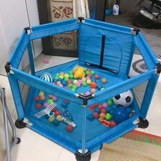 QUÂY BÓNG LỤC GIÁC CHO BÉ