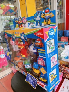 Bộ xe biến hình Poli cho bé