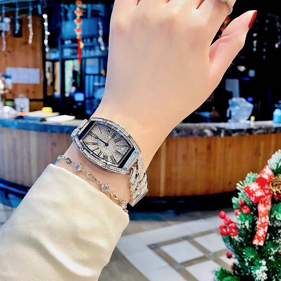Đồng Hồ Davena Nữ Dây Mắc Xích Silver 36mm Authentic Davane 61503
