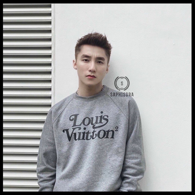 Áo Thun Sweater Tay Dài Cặp Đôi Nam Nữ Unisex Cao Cấp Áo Sweater Áo Phông Louis Vuitton Nam Nữ Form Rộng - Saphisdra | BigBuy360 - bigbuy360.vn