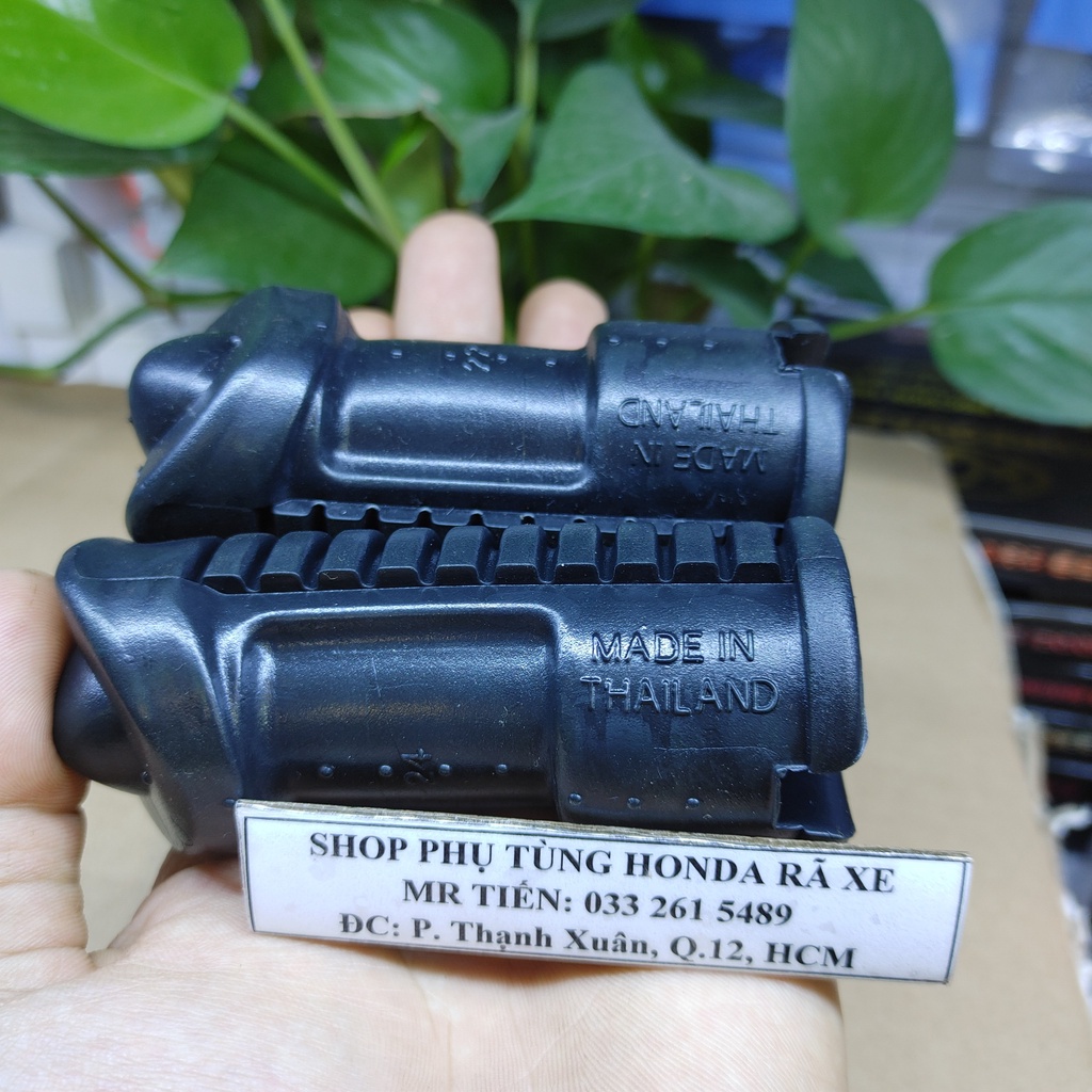 Cao su gác chân trước Nội Địa - Made In Thailand không tem túi