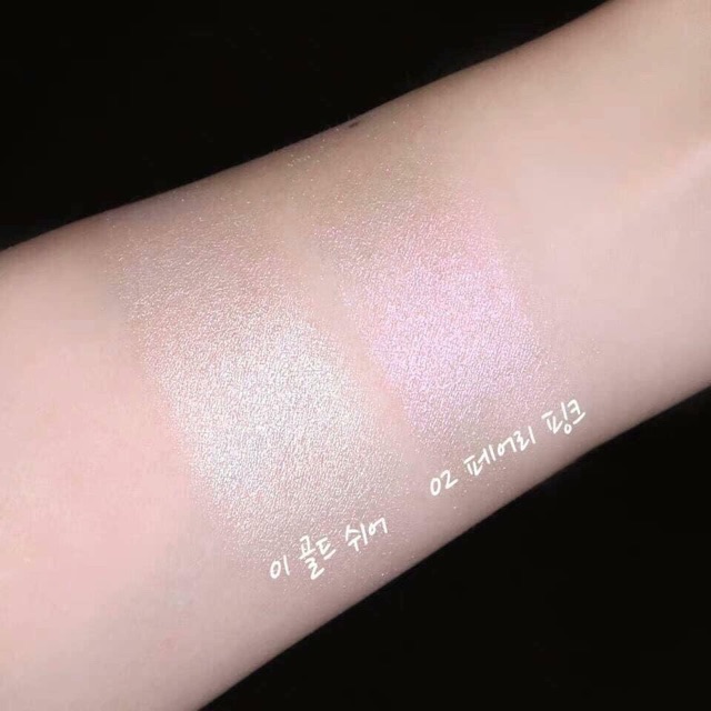 Phấn bắt sáng Clio Highlighter Prism Air siêu mịn