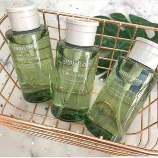 Nước Tẩy  Trắng Innisfree shop bell