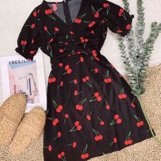 ĐẦM CHERRY NHÚN NGỰC