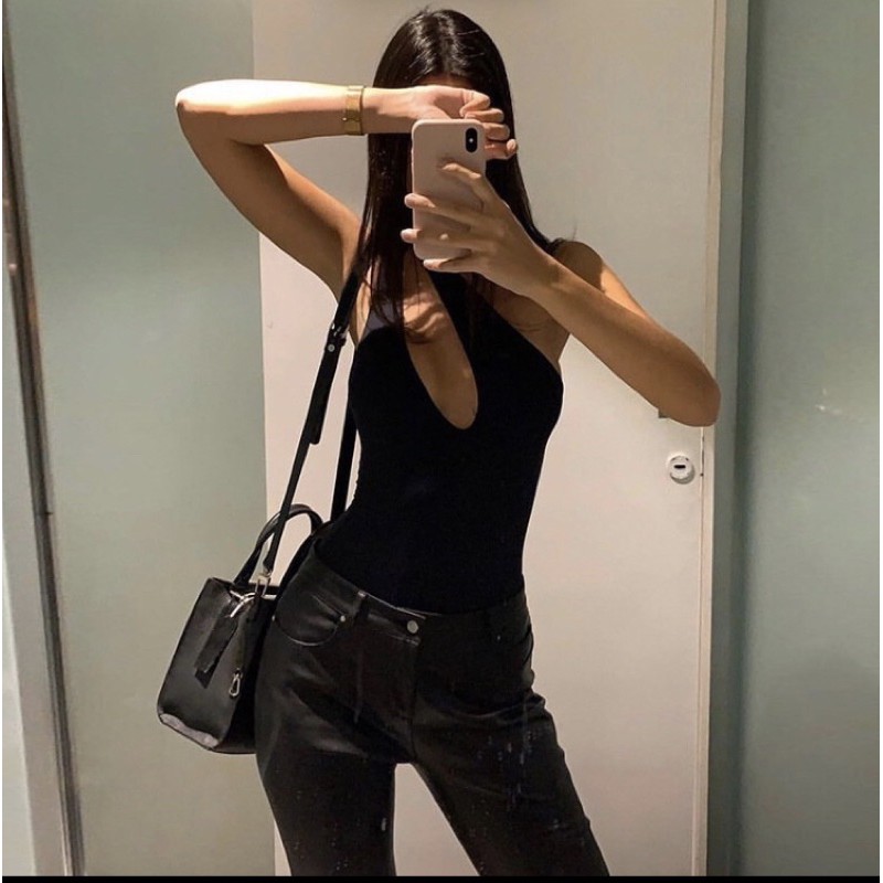 Bodysuit cutout ngực vai chéo sexy | BigBuy360 - bigbuy360.vn