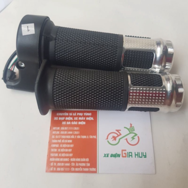 TAY GA XE ĐẠP ĐIỆN KHÔNG NÚT MÀU XE ĐIỆN HUY