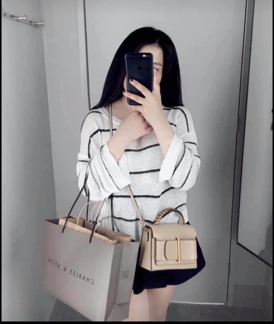 Túi nơ chữ Cê Ka xuấtttt loại đẹp size 19cm (k hộp) | BigBuy360 - bigbuy360.vn