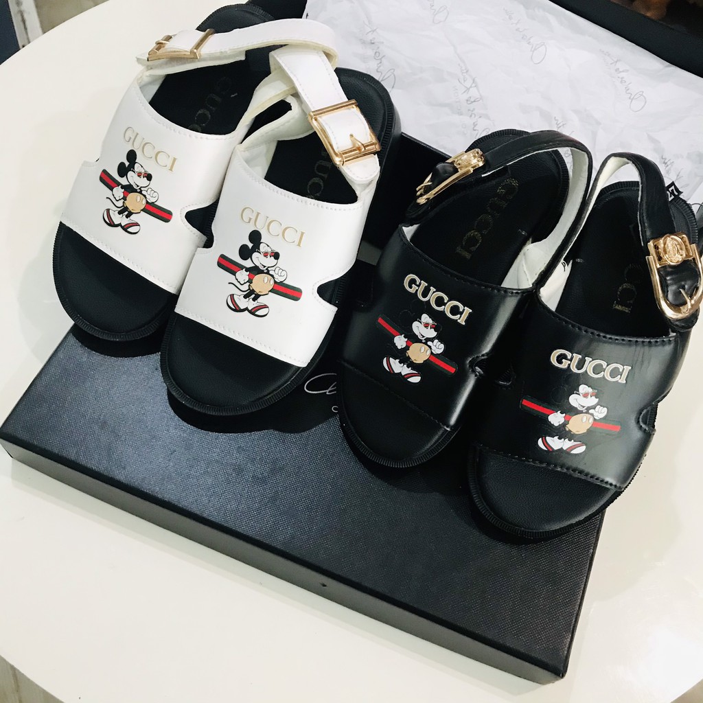 Sandal mickey trẻ em chống trượt thời trang