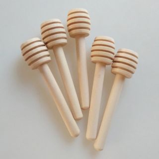 Que gỗ lấy mật ong