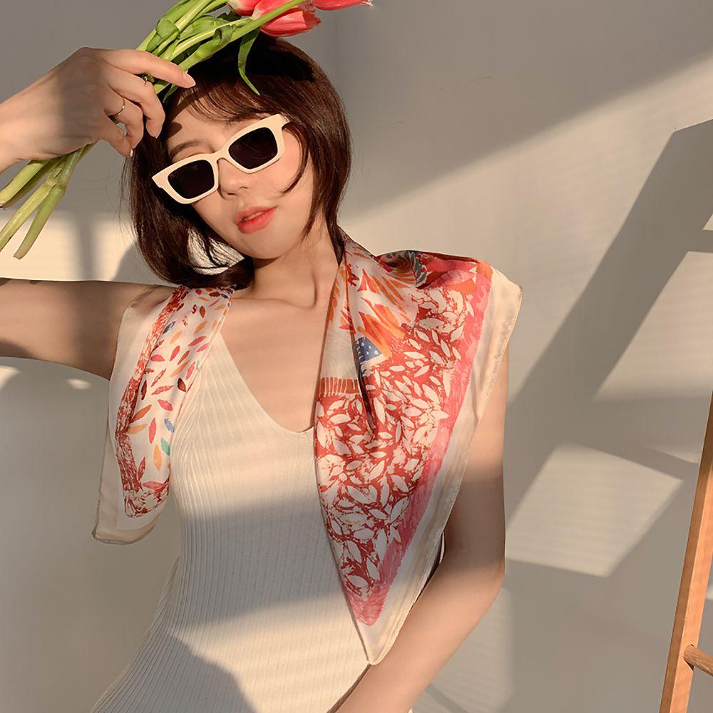 Khăn Choàng Cổ Hình Vuông In Họa Tiết Hoa / Chấm Bi Cổ Điển Sang Trọng Thời Trang Cho