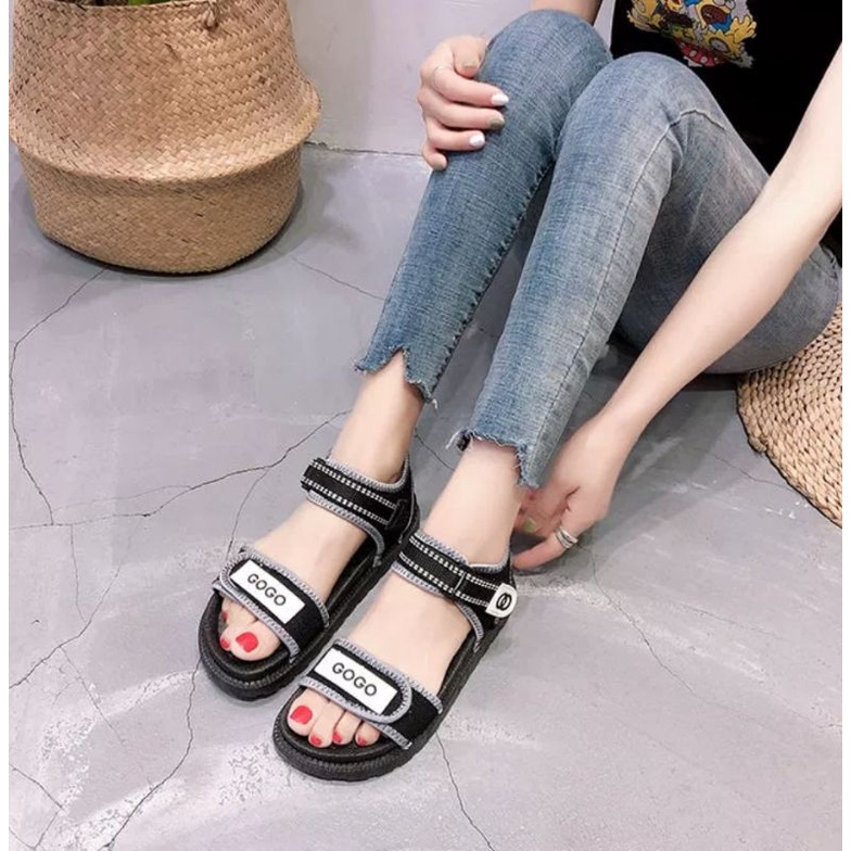 Sandal học sinh nữ quai ngang chữ gogo siêu bền đẹp mã HV15