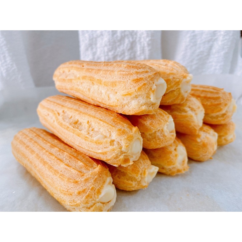 Bánh su que Thủy Trân