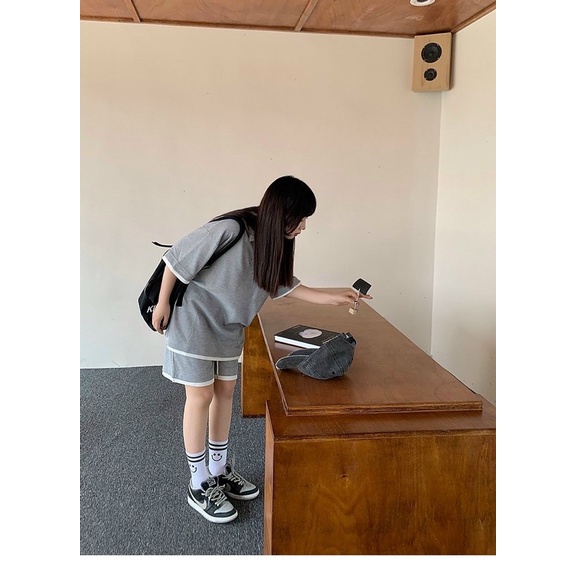 [ nặng 1kg ] Set đồ nữ form rộng unisex, áo polo cổ bẻ kèm quần short đùi thêu logo chất liệu cotton tổ ong