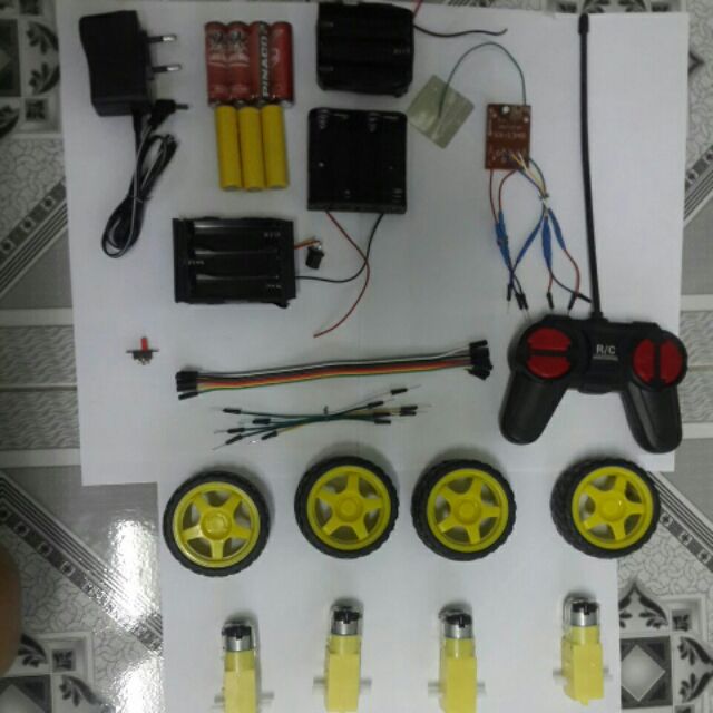 ✔Combo giảm 70%✔ TX RX chế xe địa hình 2 kênh ( Có kèm pin sạc )