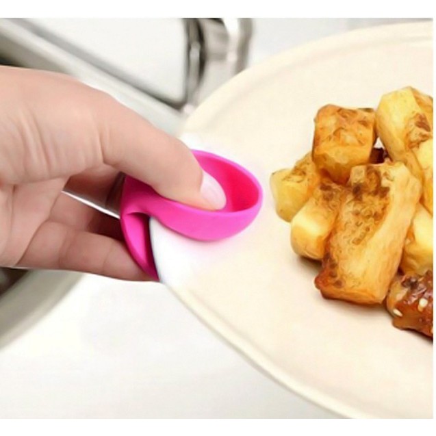 Bộ 2 miếng nhấc nóng bằng silicon
