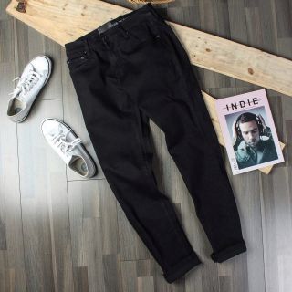 Quần Jean all black Pull&Bear