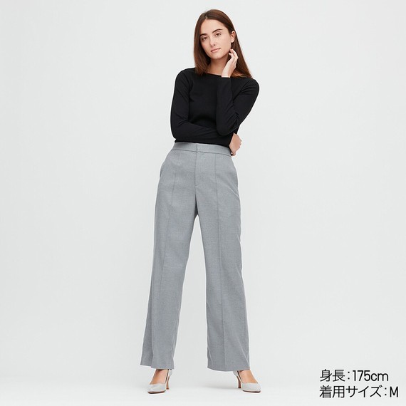 Áo thun tăm nữ dài tay cổ tròn xinh xắn của UNIQLO .