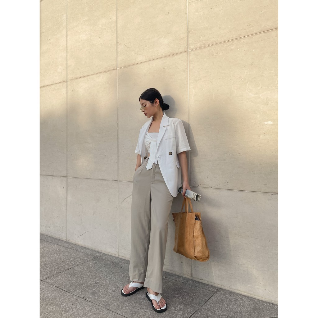 Áo Blazer Ngắn Tay Linen Freesize - HOO DESIGN