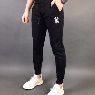 Quần jogger thun nam mới về 2020