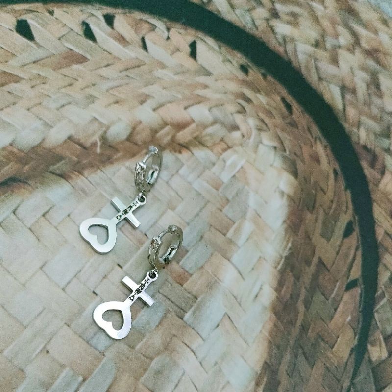 Bông tai inox Thiên Tâm Đạo nhiều mẫu, đẹp không đen