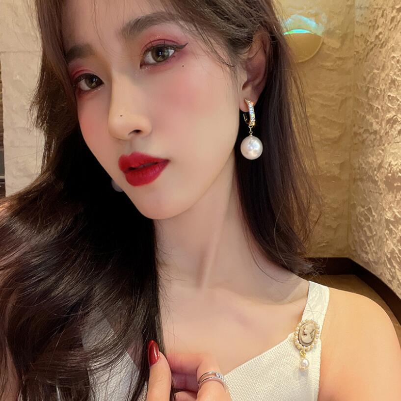 Khuyên tai / Bông tai đính đá đi tiệc MK