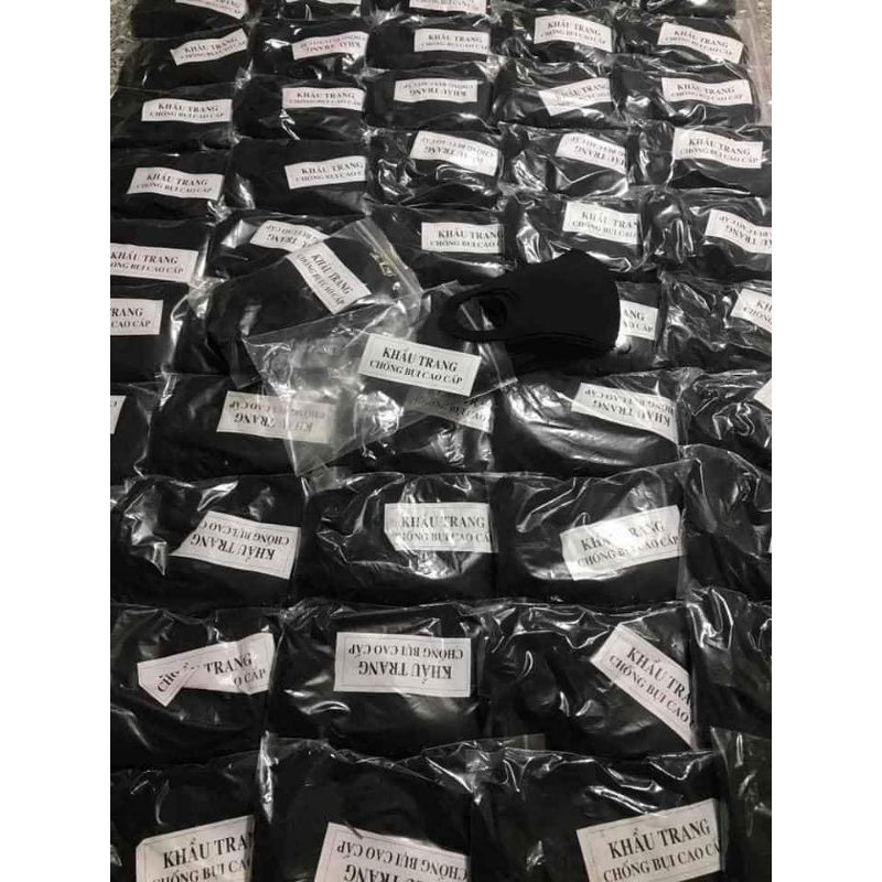 Khẩu trang vải su đúc 1 lớp 2 màu đen và trắng( set 10 cái) | BigBuy360 - bigbuy360.vn