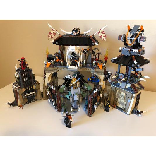 LEGO Ninjago 70655 - Trường Đấu Rồng