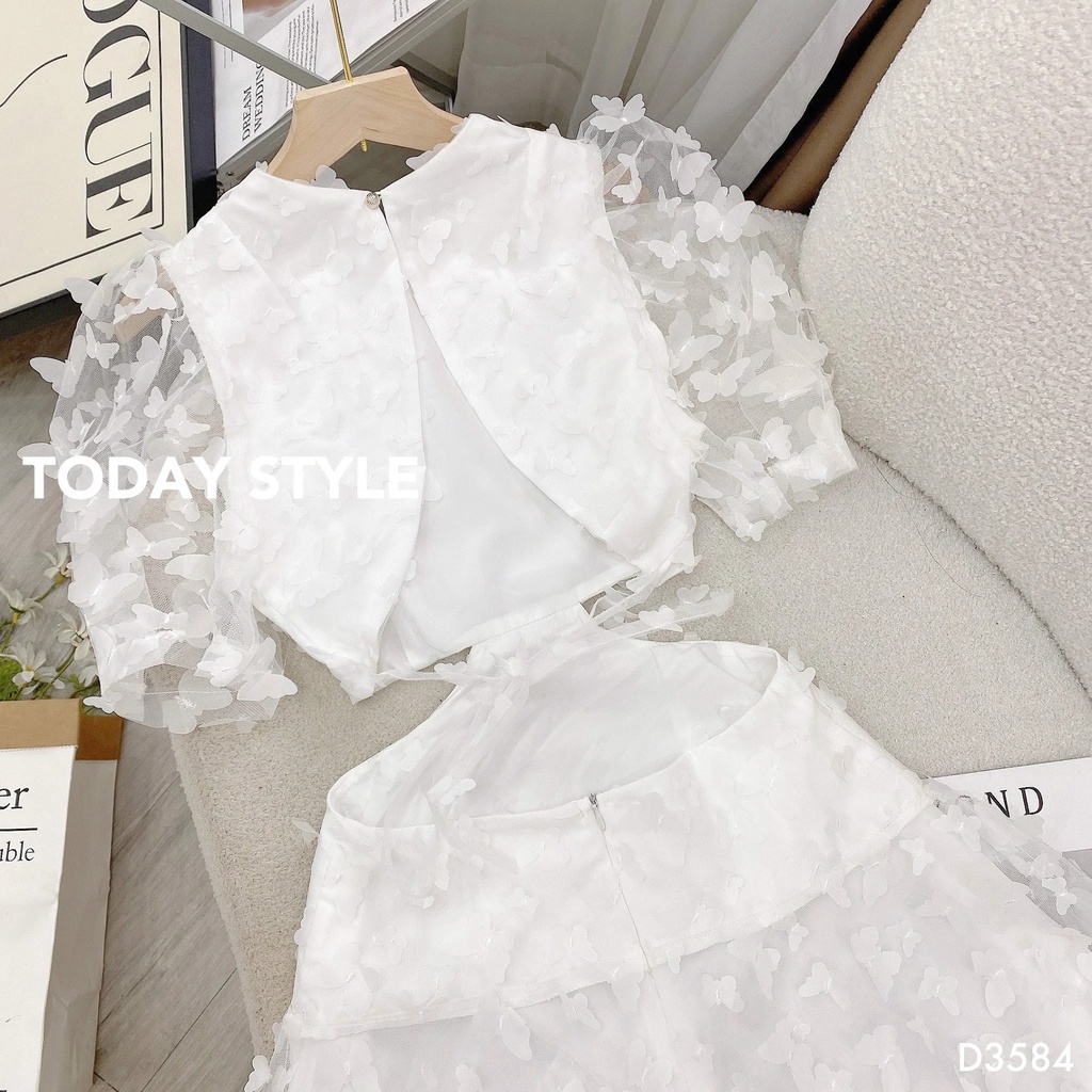 Đầm Ren Khoét Eo Today Style D3584 Sang Trọng