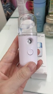 Máy xông mặt , xịt khoáng nano mini