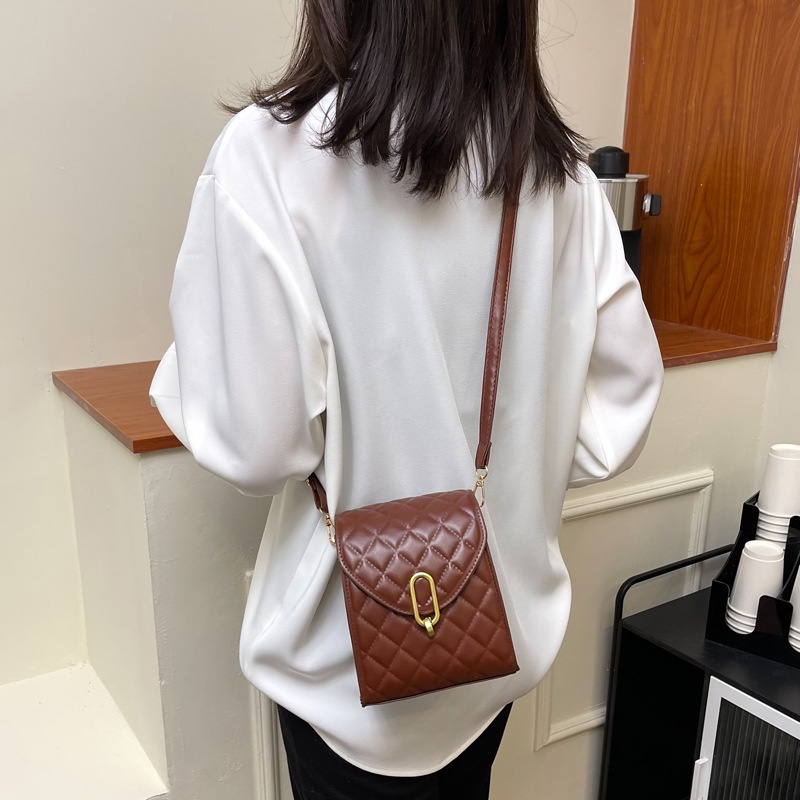 Túi đeo chéo IELGY dáng vuông nhỏ có khóa họa tiết hình thoi đơn giản dành cho nữ