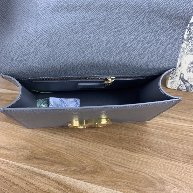 Túi xách Dior 30 Montaigne màu ghi xám size 24cm (có sẵn)