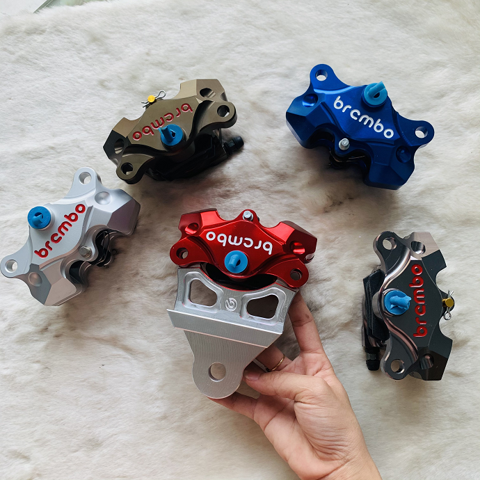 Heo dầu SAU  BREMBO 2 pic đối xứng, sản phẩm có BH 3 tháng sử dụng, có pát cho EX135,150,WINNER, SONIC, RAIDER,SATRIA