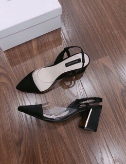 Sandal zara