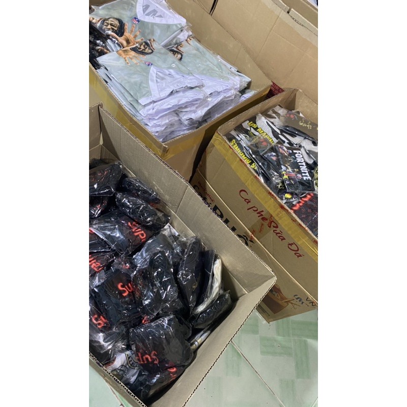 Khẩu trang Polo Style vải Su quay đeo dây nút rút - Thời trang, dễ thở, đeo thoải mái | BigBuy360 - bigbuy360.vn