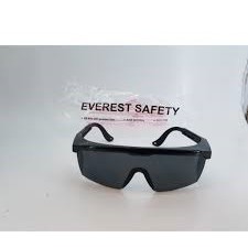 Kính Everest EV105 màu đen