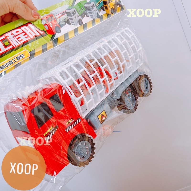 Đồ chơi ! Xe tải đỏ chở hổ,sư tử cho bé
