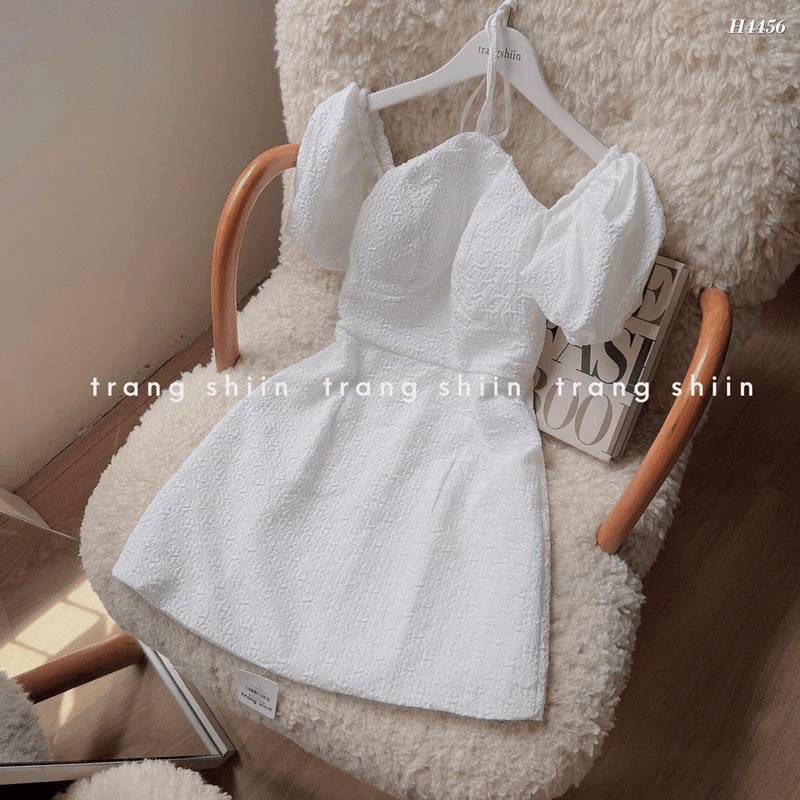 (Mẫu Mới) ĐẦM GẤM XỐP CỔ YẾM CỘT DÂY DỰ TIỆC TÔN DÁNG CỰC SANG CHẢNH SIÊU ĐẸP Valentina Shop