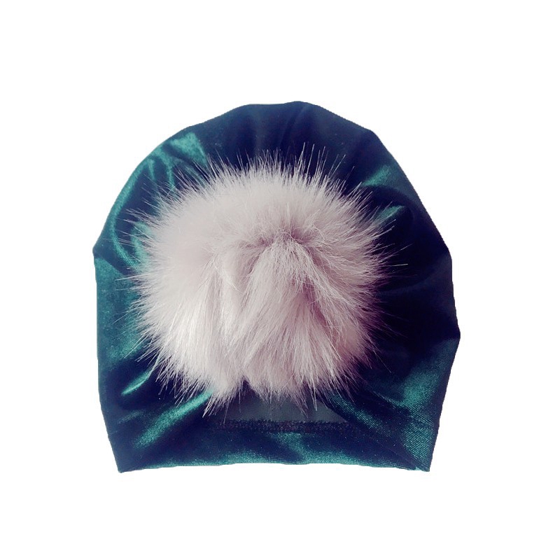 Mũ trùm đầu giữ ấm tai bằng nhung gắn quả lông dễ thương cho bé trai/gái 1-3 tuổi