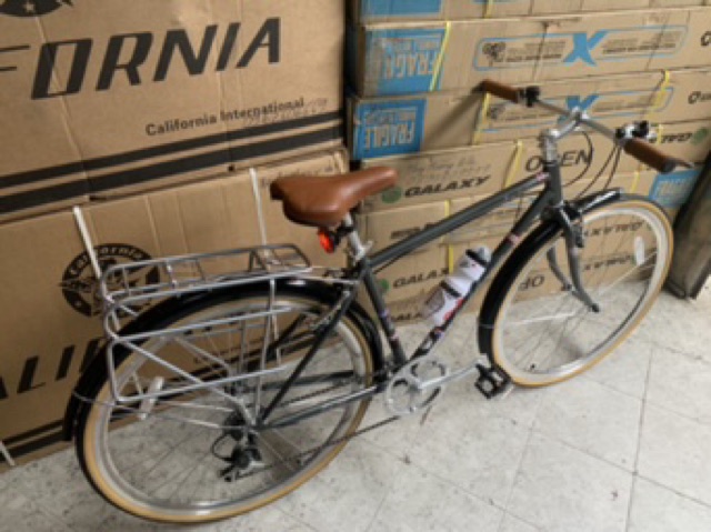 Xe đạp thể thao Califonia City 200