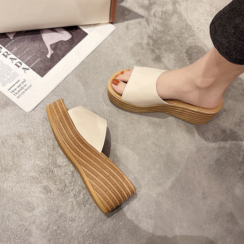 Dép đế xuồng mẫu 2022 thời trang dành cho nữ