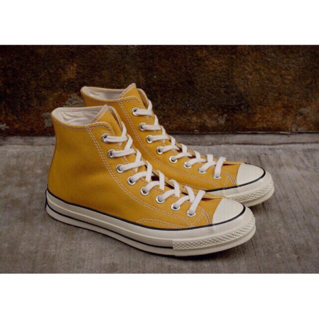 Giày cao cổ Converse mầu vàng